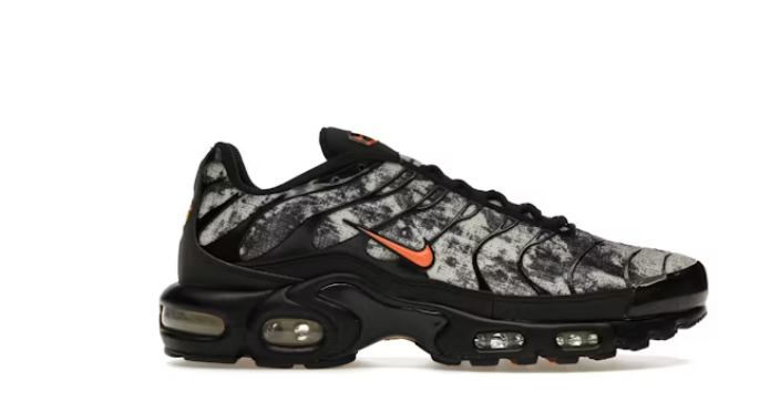 air max plus camo black safety orange sole space