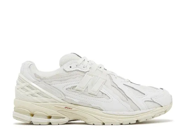 NB 19O6 1906D 'Protection Pack' White маратонки – бял цвят, износен ефект, страничен изглед