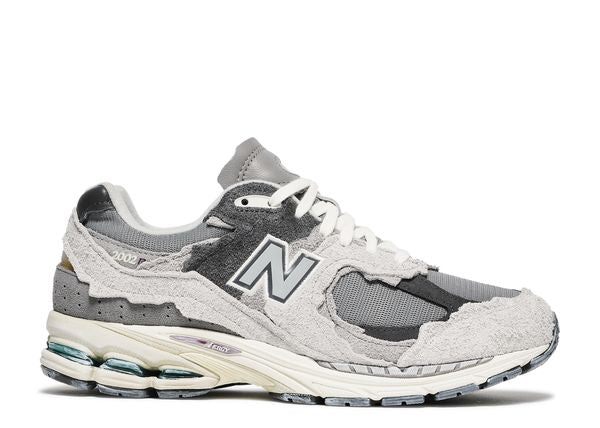 NB 19O6 2002R Protection Pack Rain Cloud – лимитирани маратонки с премиум материали и елегантен дизайн